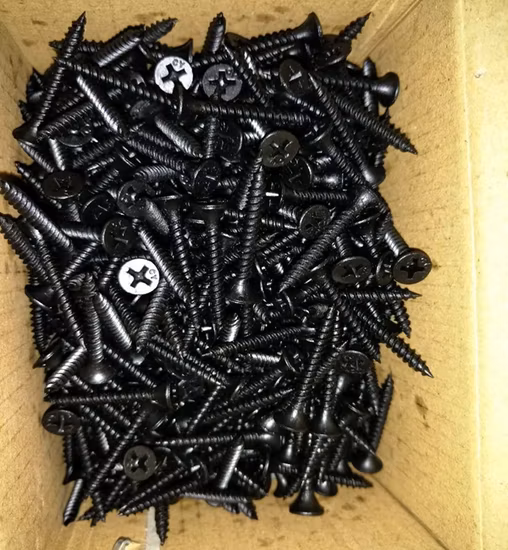 Suministrar todo tipo de tornillos